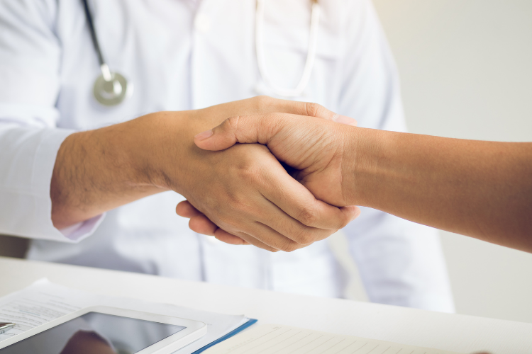 How To Find a Collaborating Physician: Guide for NPs and PAs
